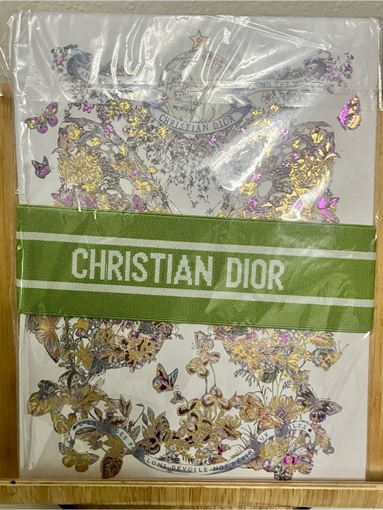 Other - NWOT Christian Dior Decorative Journal